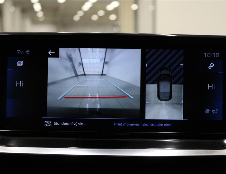 Peugeot 208 Hatchback 1,2 l 74 kw