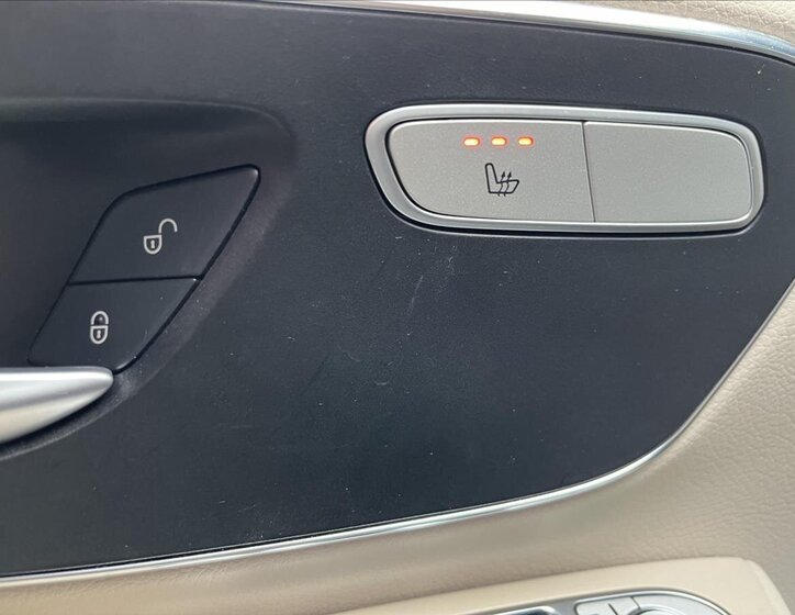 Mercedes-Benz Třídy V MPV 2,0 l 140 kw