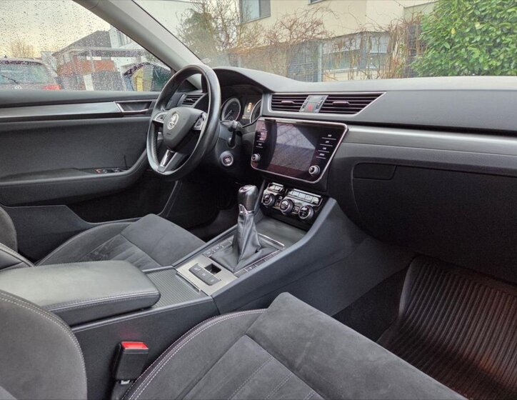 Škoda Superb Kombi 2,0 l 110 kw