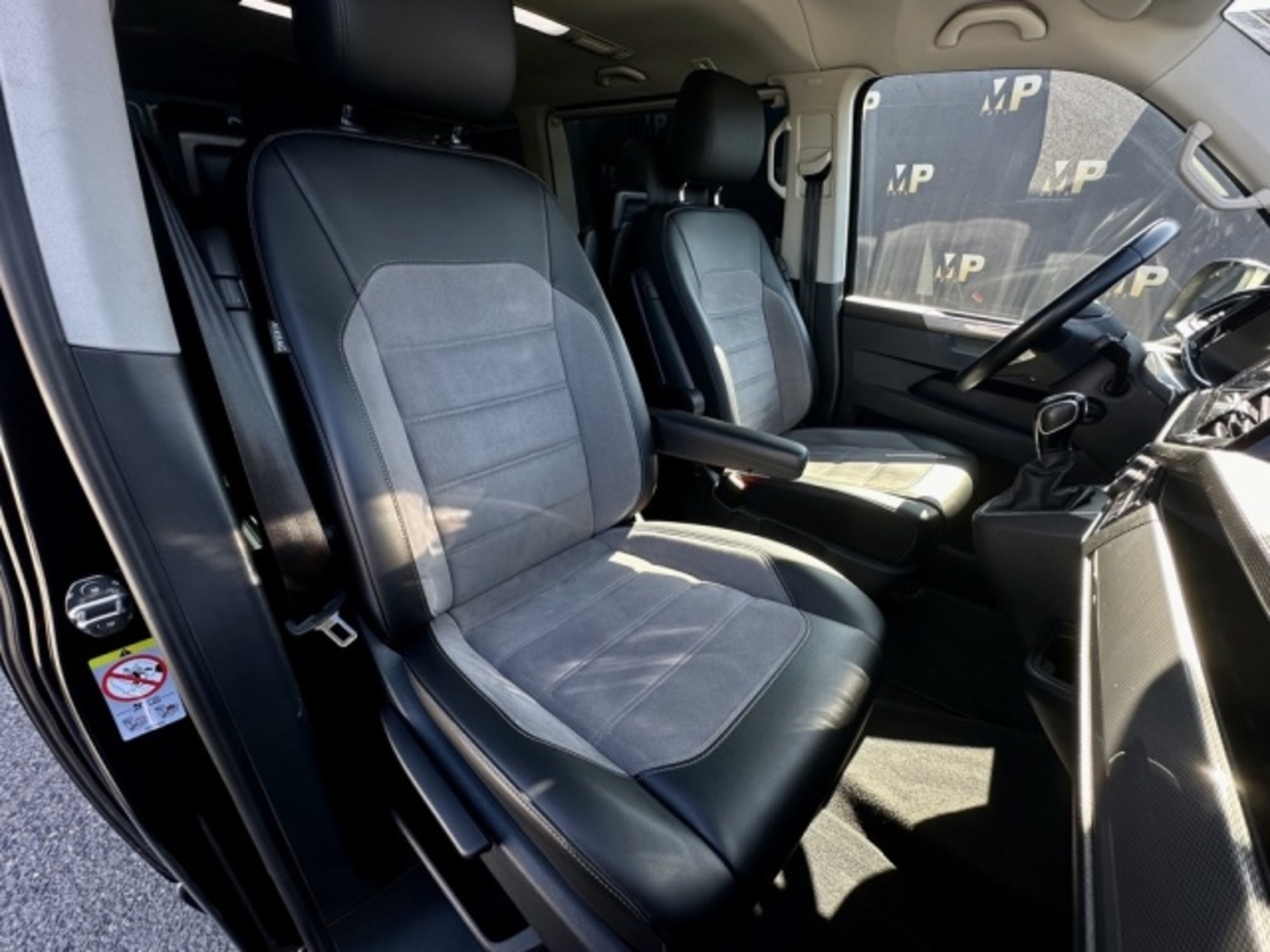 Volkswagen Multivan 16