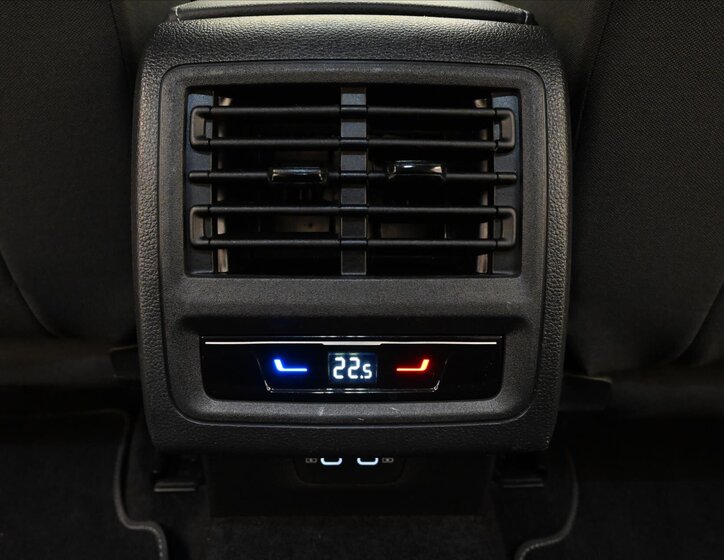 Volkswagen Golf Kombi 2,0 l 110 kw