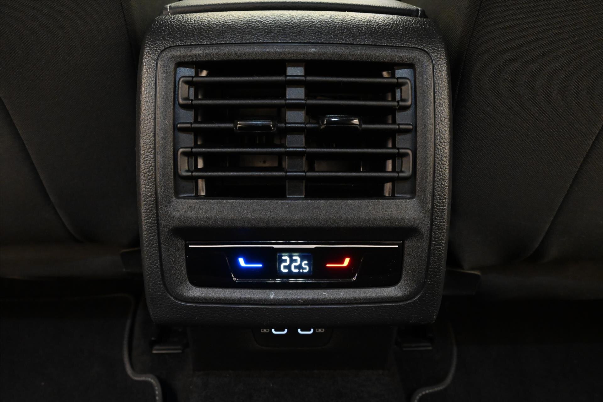 Volkswagen Golf Kombi 2,0 l 110 kw