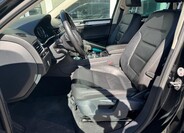 Volkswagen Touareg 15