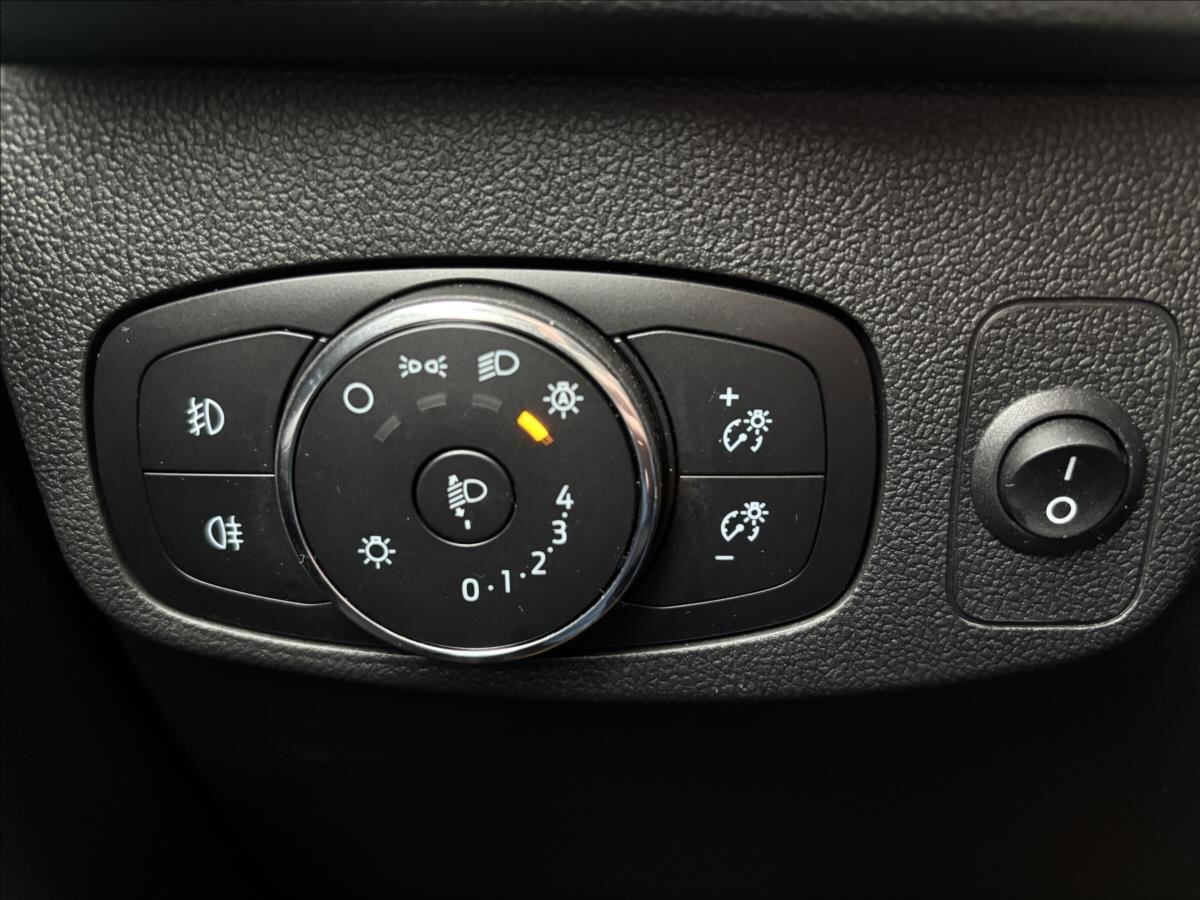 Ford Focus Kombi 1,5 l 88 kw