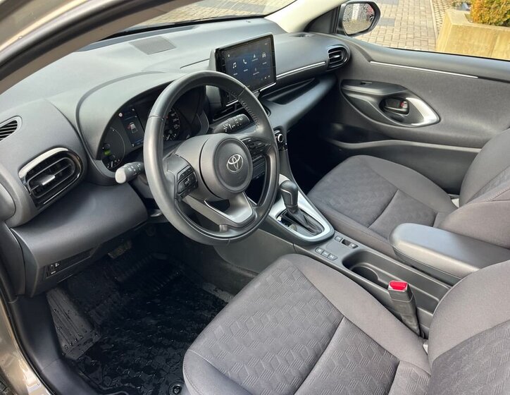 Toyota Yaris Hatchback 1,5 l 68 kw