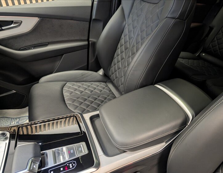 Audi Q7 Kombi 3,0 l 210 kw