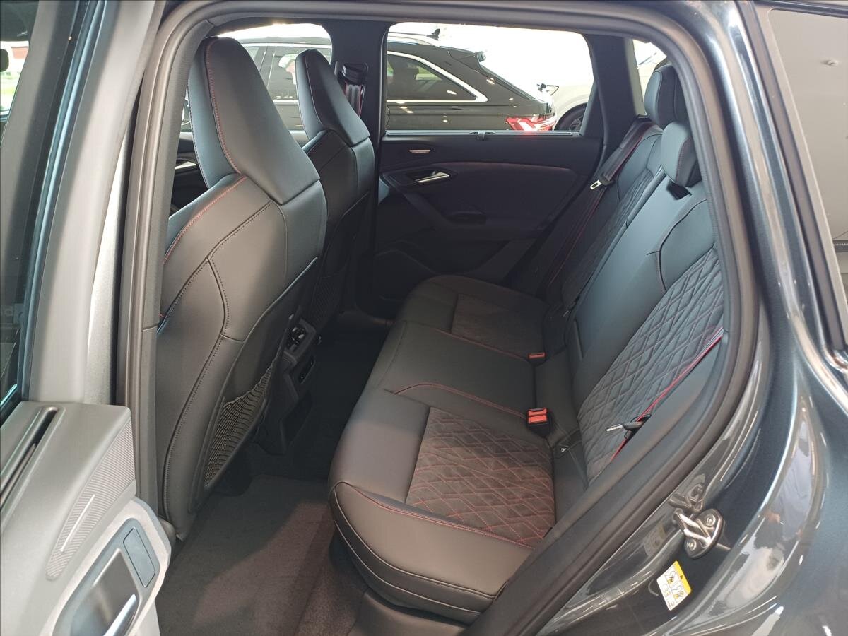 Audi Q6 SUV / Terénní 0,0 285 kw