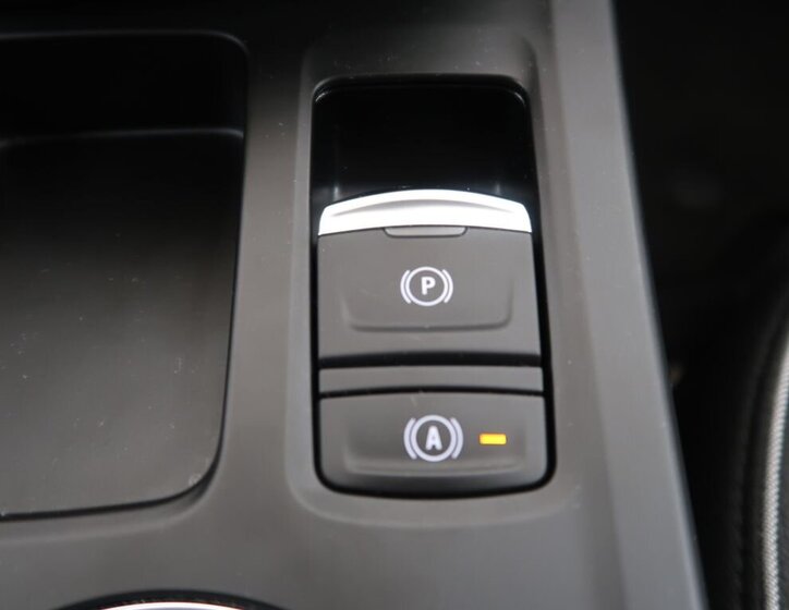 Renault Arkana SUV 1,6 l 69 kw