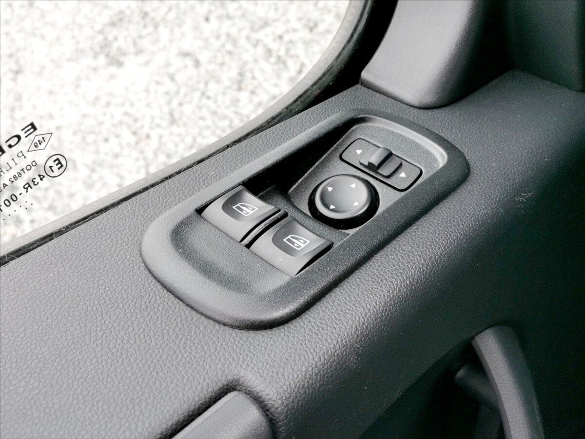 Renault Master Valník 2,3 l 120 kw