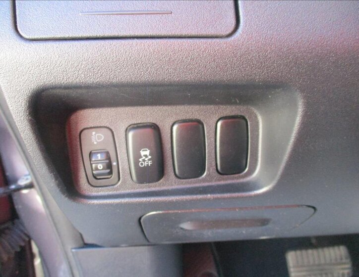 Mitsubishi Outlander SUV / Terénní 2,2 l 115 kw