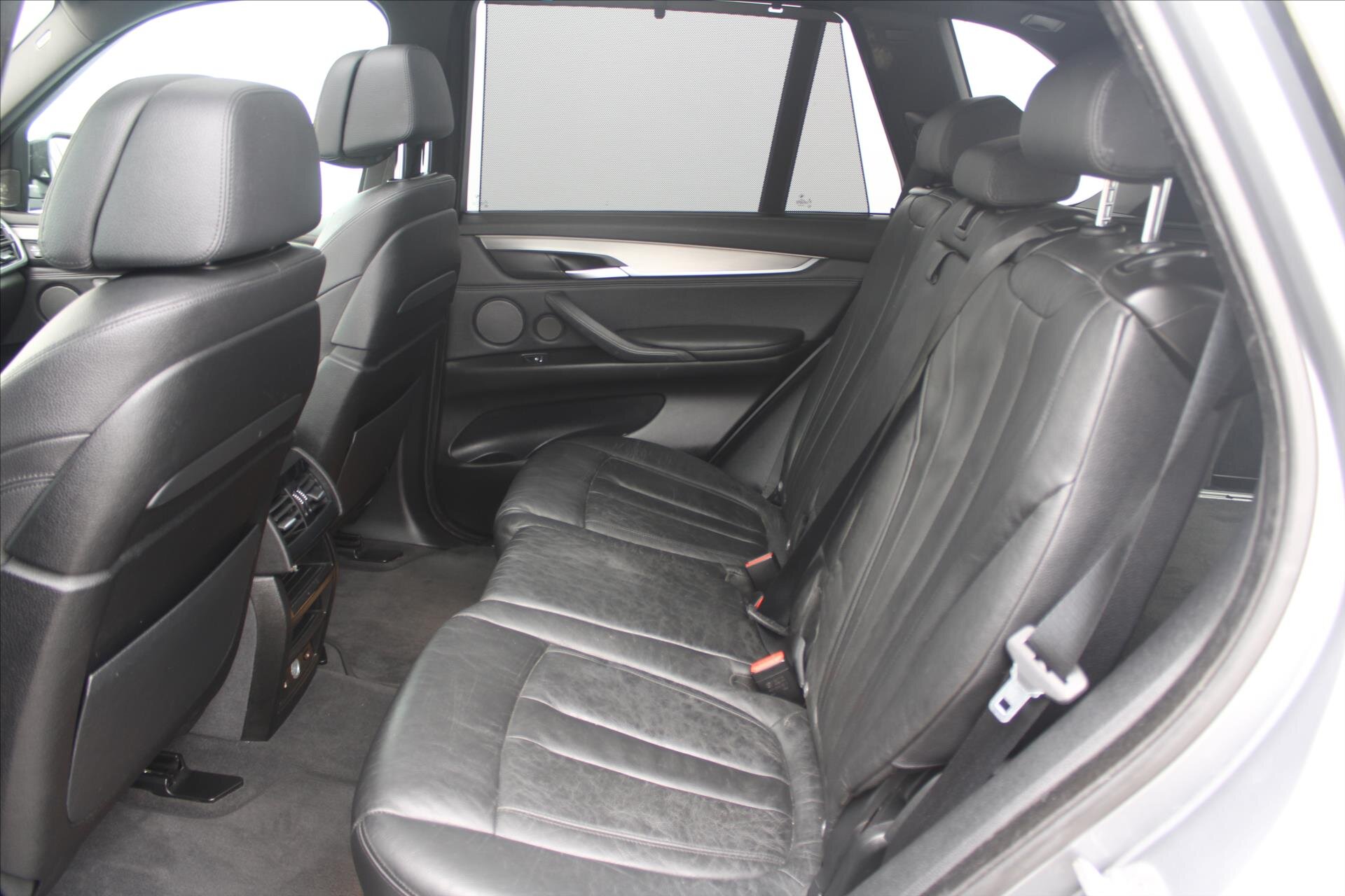 BMW X5 SUV / Terénní 3,0 l 280 kw