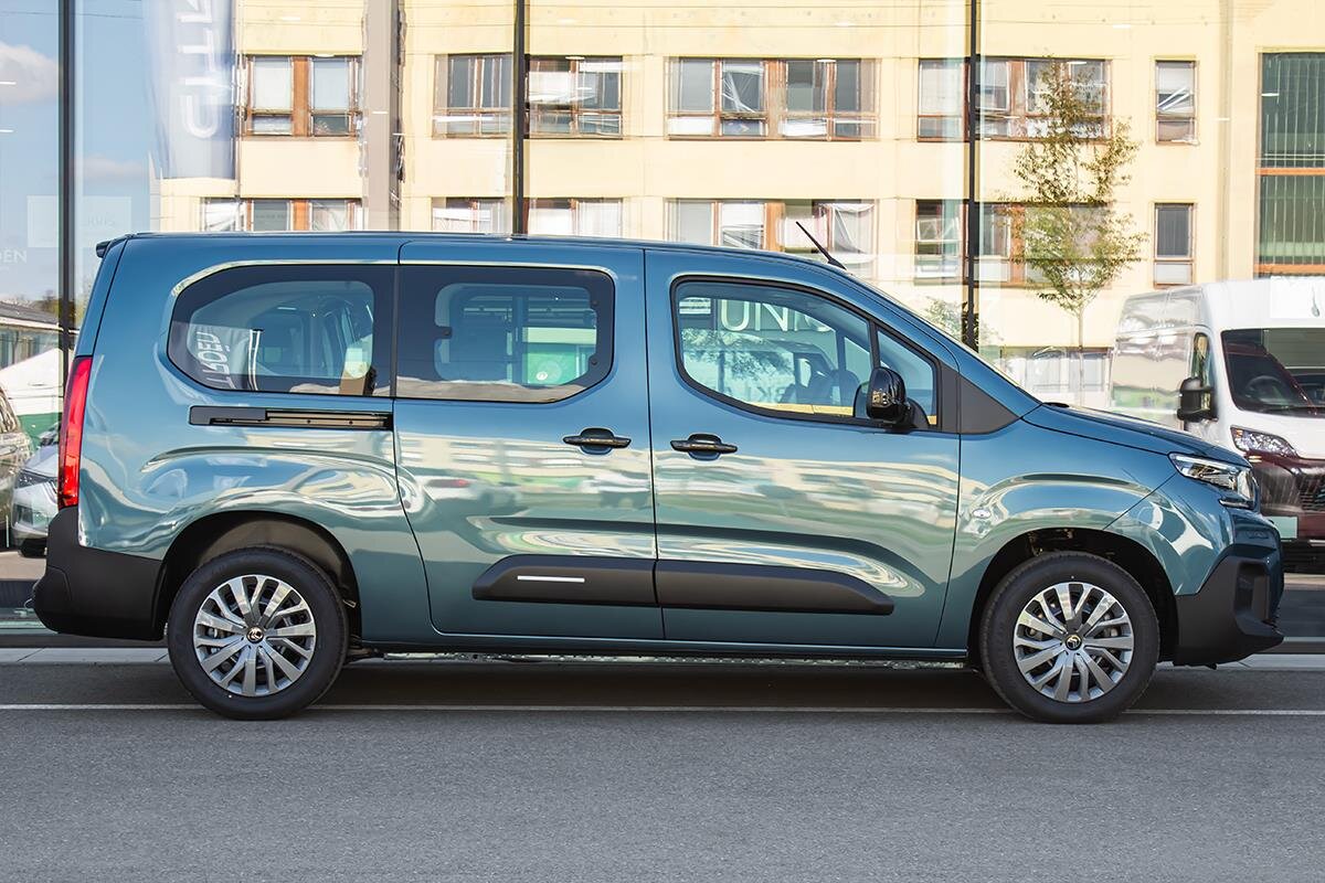 Citroën Berlingo MPV 1,5 l 96 kw