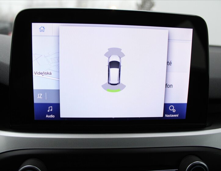 Ford Focus Kombi 999,0 74 kw