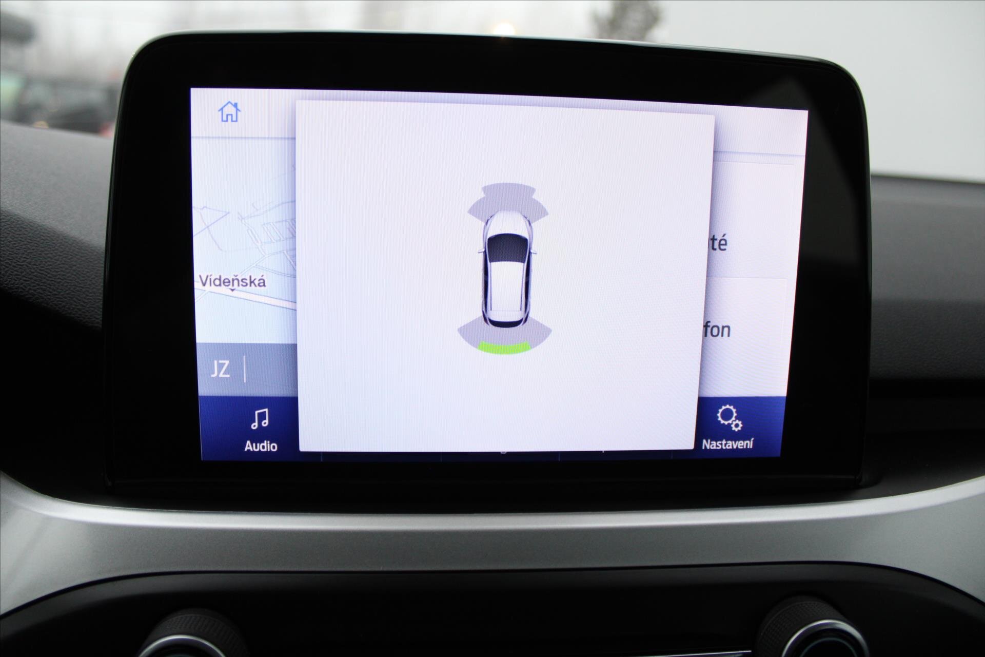 Ford Focus Kombi 999,0 74 kw