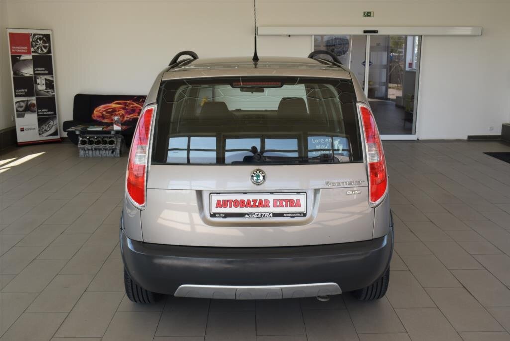 Škoda Roomster Kombi 1,2 l 63 kw