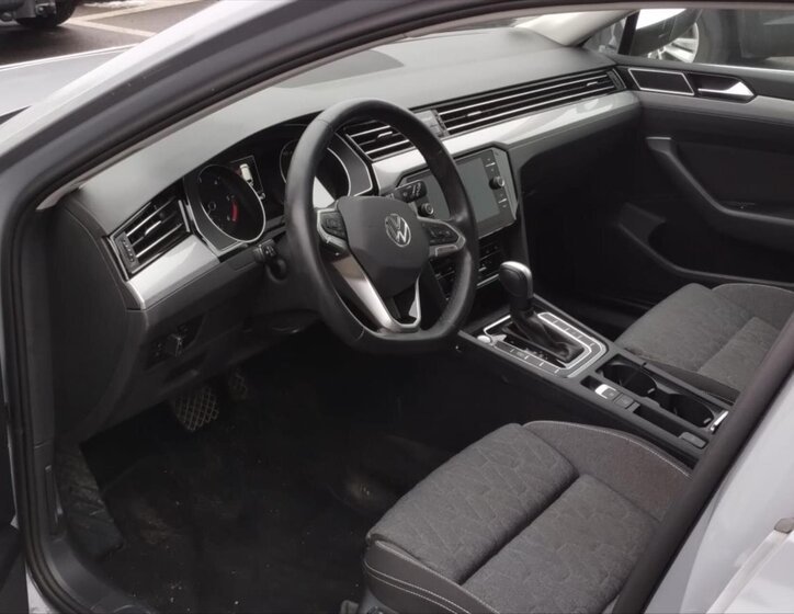 Volkswagen Passat Kombi 2,0 l 110 kw