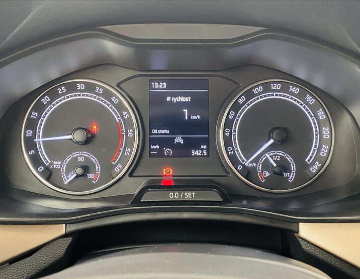 Škoda Scala Hatchback 1,6 l 85 kw