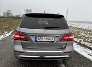 Mercedes-Benz Třídy M SUV / Terénní 3,0 l 190 kw