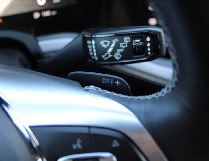 Volkswagen Touareg 16