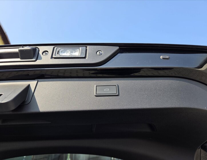 Cupra Formentor SUV / Terénní 2,0 l 140 kw