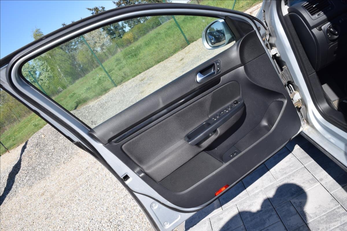 Volkswagen Jetta Kombi 1,4 l 90 kw