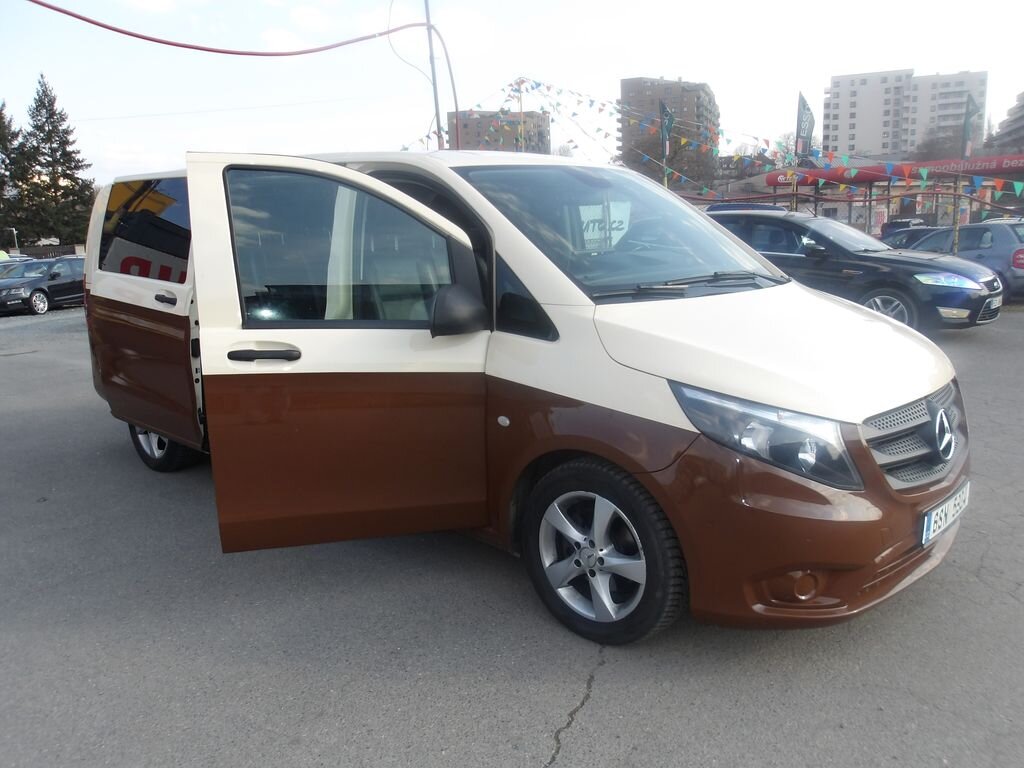 Mercedes-Benz Vito Kombi 2,1 l 120 kw