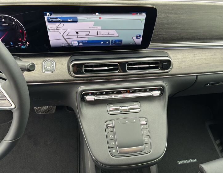 Mercedes-Benz Třídy V 19