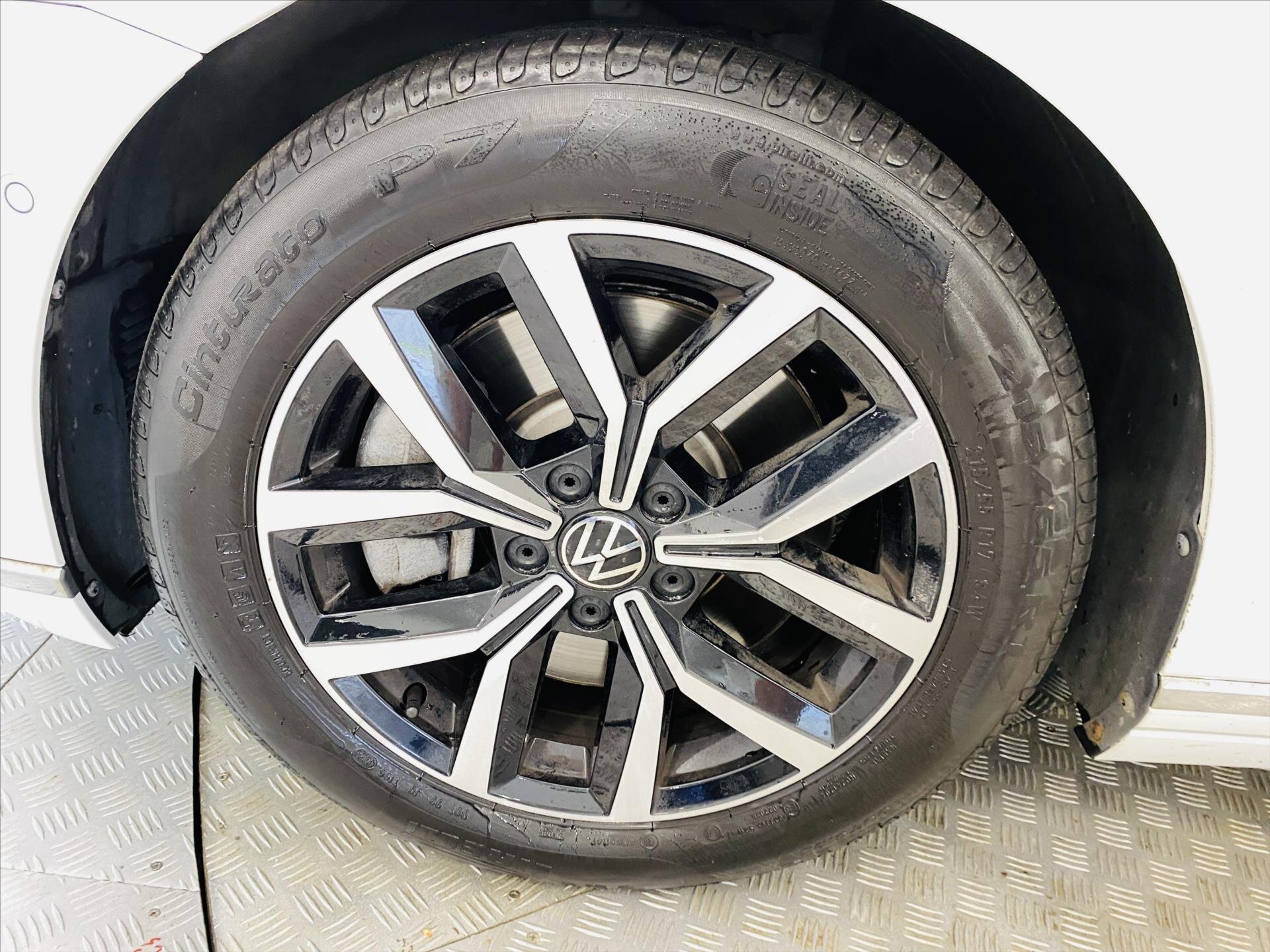 Volkswagen Passat Kombi 2,0 l 206 kw