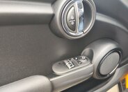 Mini Cooper Hatchback 1,5 l 100 kw