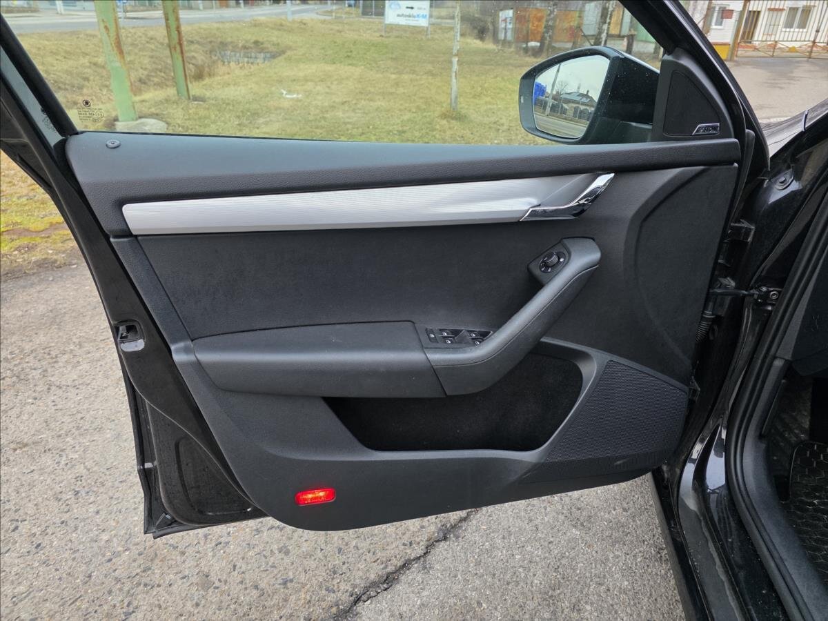 Škoda Octavia Kombi 2,0 l 110 kw