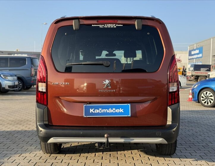 Peugeot Rifter MPV 1,5 l 96 kw