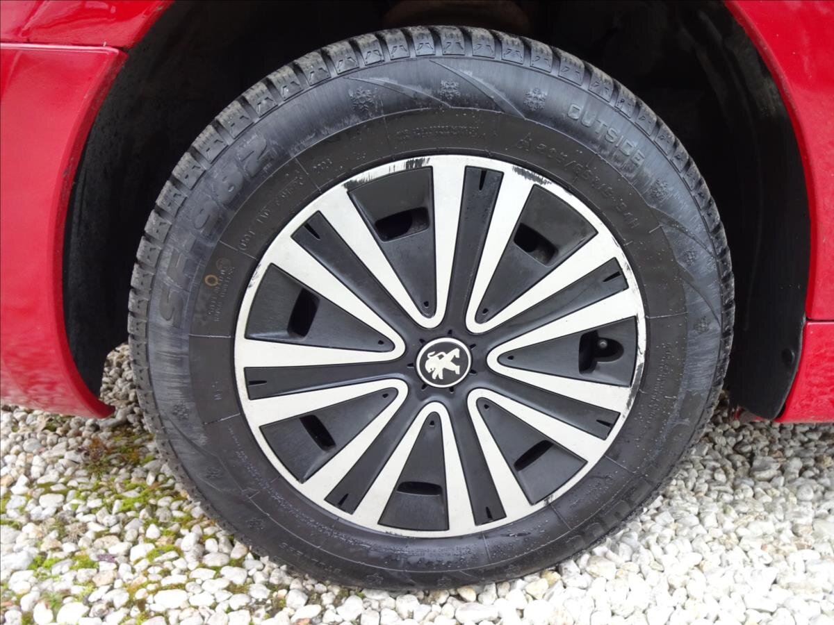 Peugeot Partner Tepee Kombi 1,6 l 55 kw