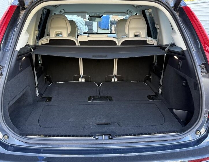 Volvo XC90 SUV 2,0 l 173 kw