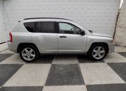 Jeep Compass 6