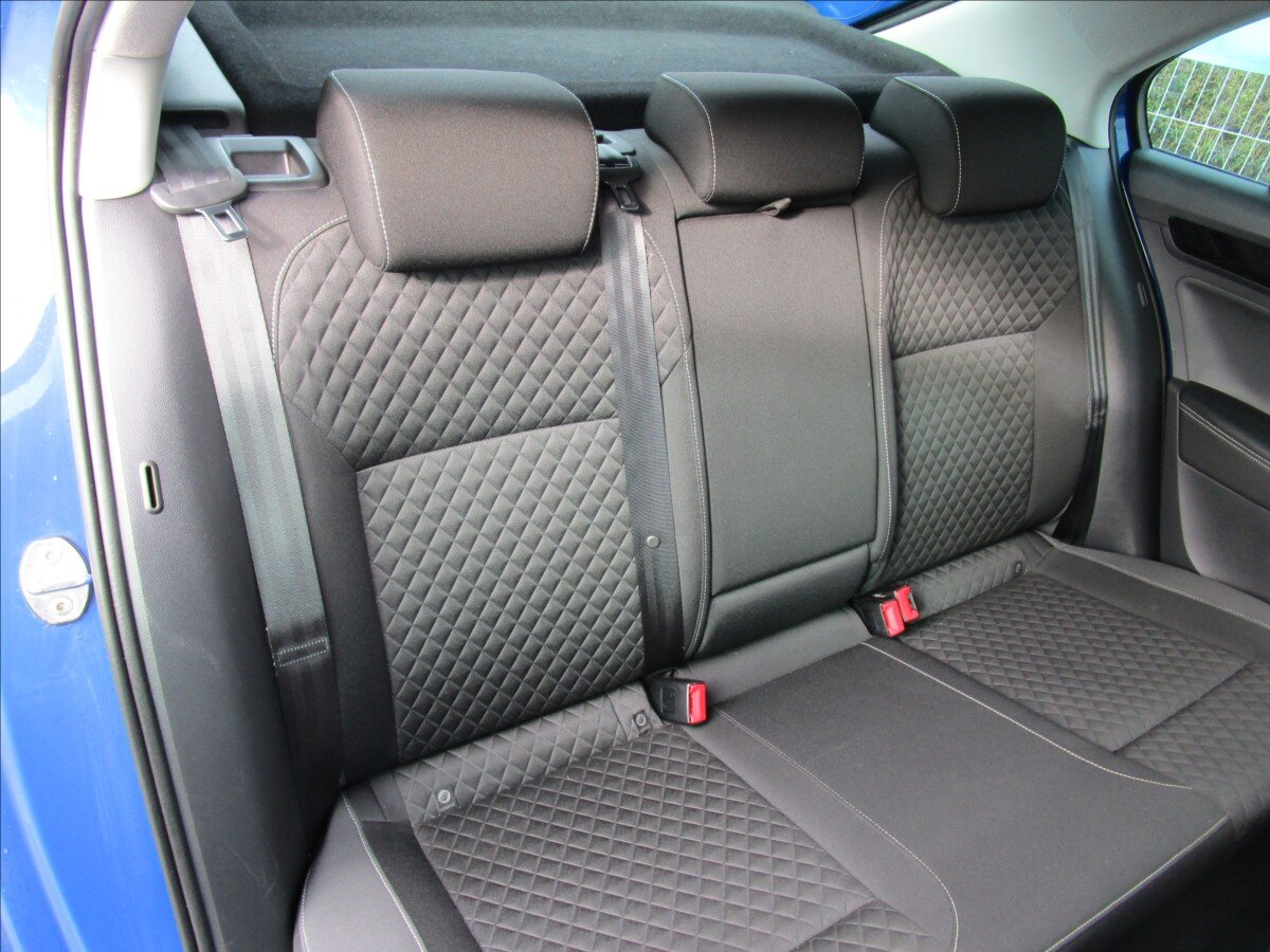 Škoda Rapid Sedan 999,0 81 kw