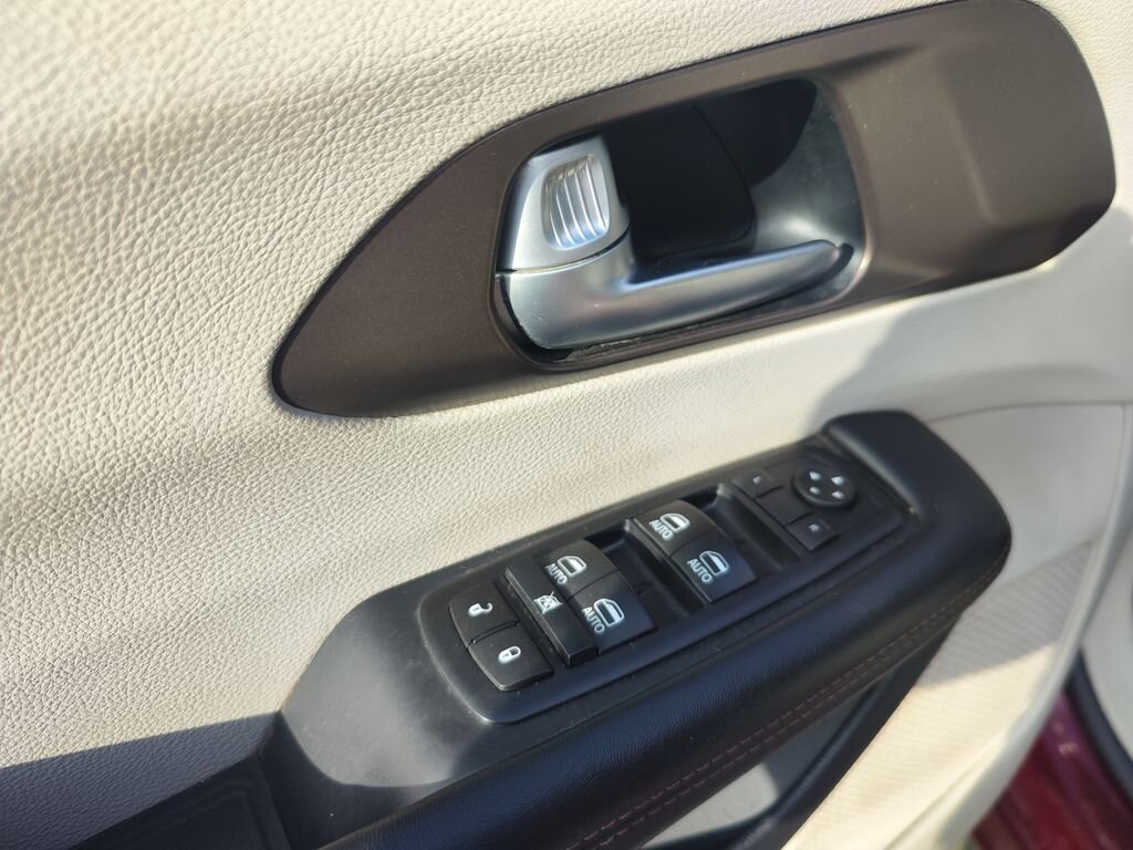 Chrysler Pacifica MPV 3,6 l 214 kw