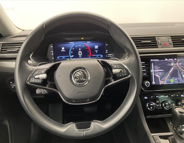 Škoda Superb Kombi 2,0 l 147 kw