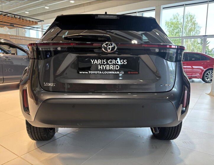 Toyota Yaris Cross SUV 1,5 l 85 kw