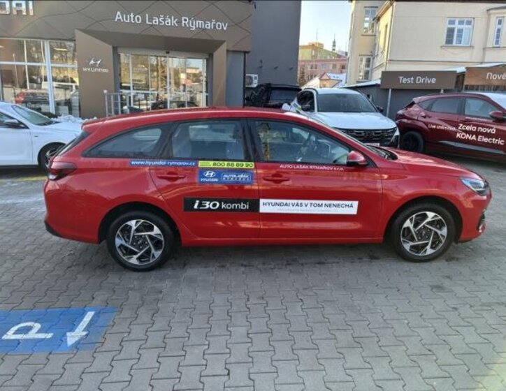 Hyundai i30 Kombi 1,5 l 70 kw