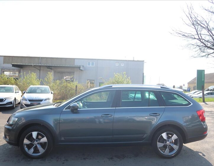 Škoda Octavia Kombi 2,0 l 110 kw