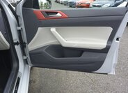 Volkswagen Polo Hatchback 999,0 70 kw