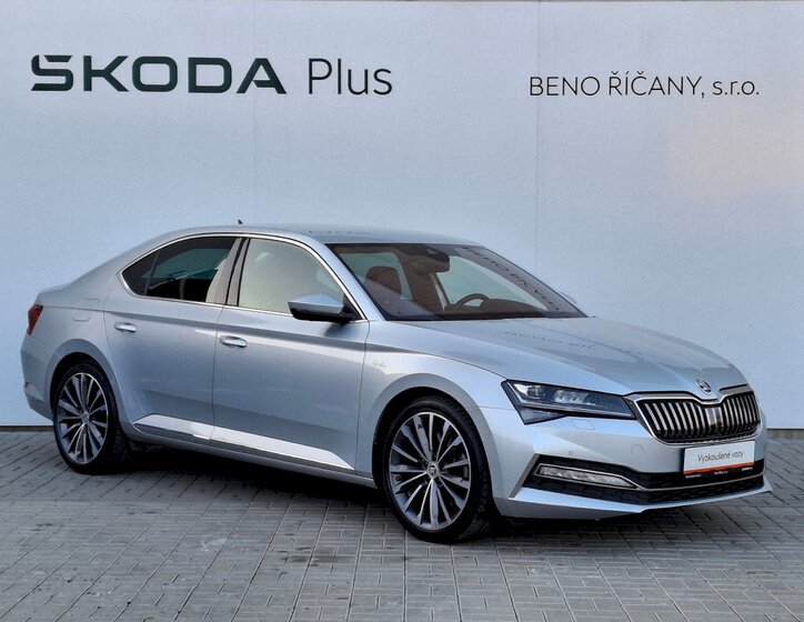 Škoda Superb Sedan 2,0 l 206 kw
