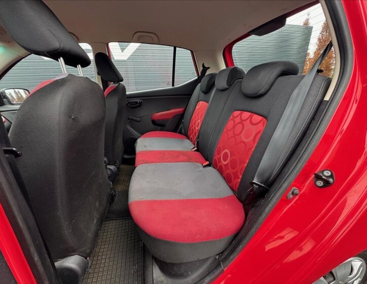 Hyundai i10 Hatchback 1,1 l 48 kw