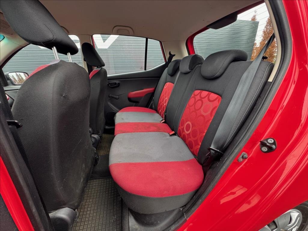 Hyundai i10 Hatchback 1,1 l 48 kw