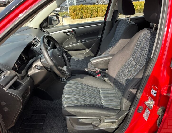 Suzuki Swift Hatchback 1,2 l 69 kw