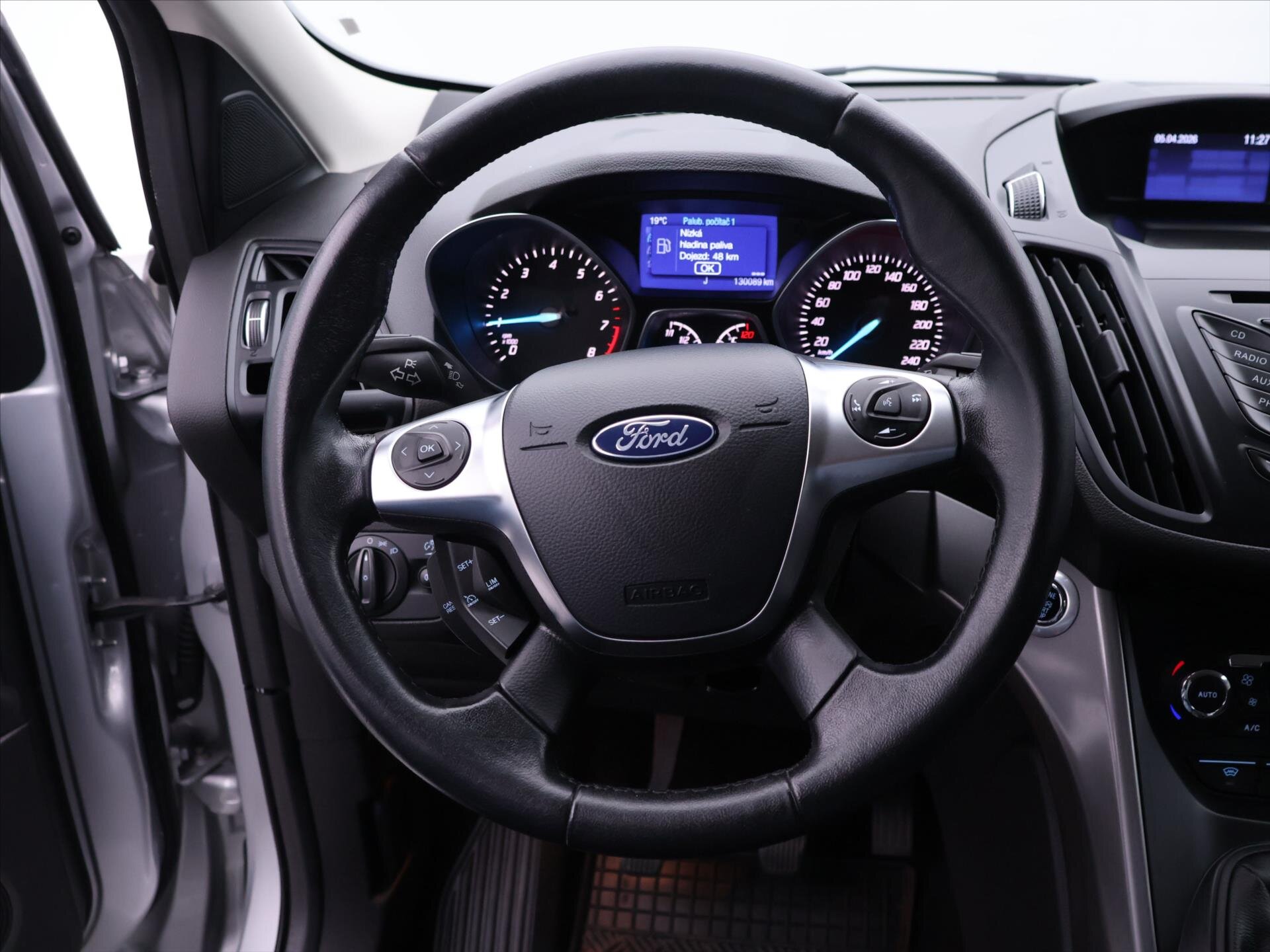 Ford Kuga SUV / Terénní 1,5 l 110 kw