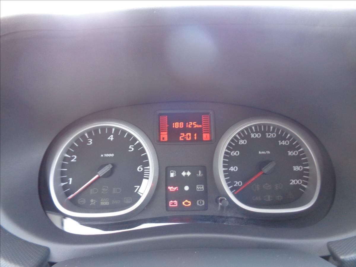 Dacia Duster SUV / Terénní 1,6 l 77 kw