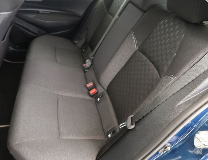 Toyota Corolla Sedan / Limuzína 1,8 l 72 kw