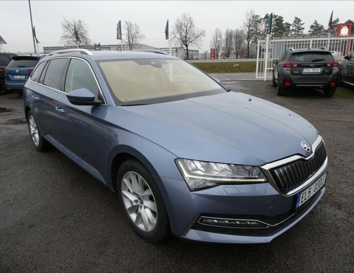 Škoda Superb 1