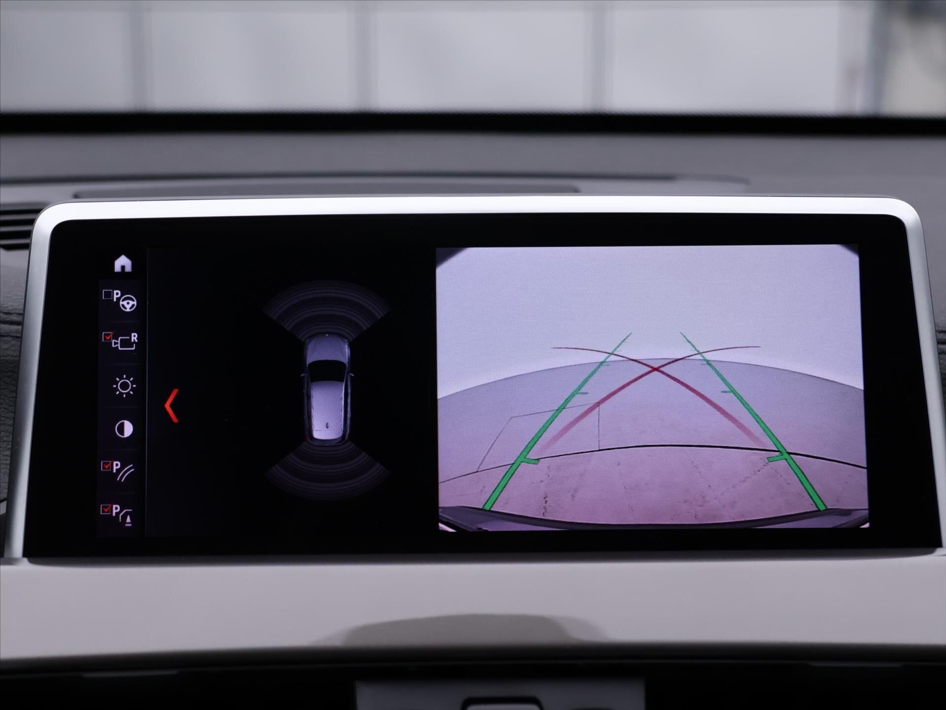 BMW X1 SUV 1,5 l 100 kw